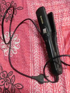 Nova Hair Straightener