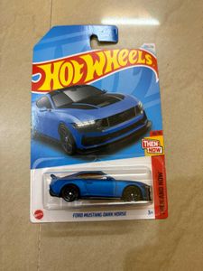 Hot Wheels: Mustang Dark Horse &amp; Bone Shaker