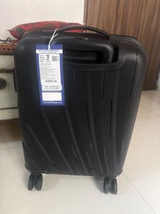 safari brand new trolley bag