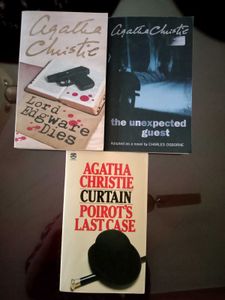 Agatha Christie Mystery Book Bundle