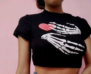 Stylecast X Hersheinbox Black Graphic Tee
