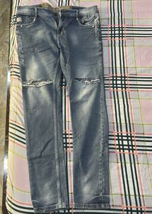 3 jeans For 500