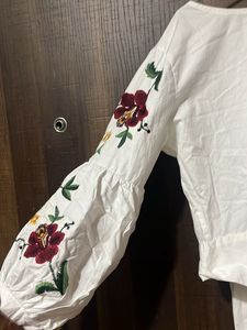 Smart Beautiful Crop Top