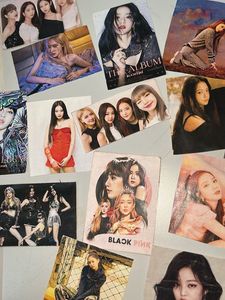 BLACKPINK Photocards