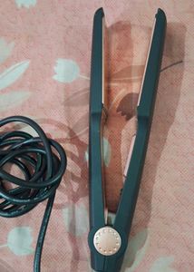 Nova Hair Straightener