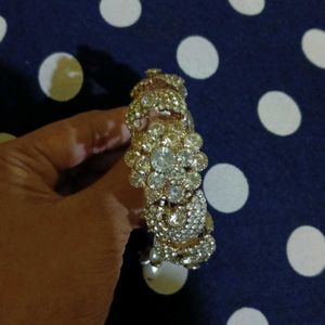 Vintage Floral Bracelet