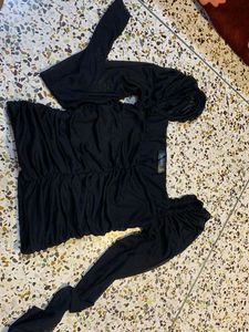 Black Ruched Long Sleeve Top