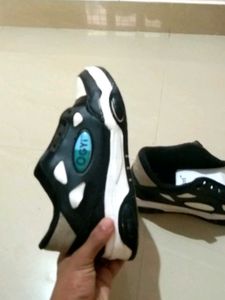 OGYI Shoe