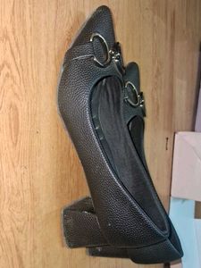 Black Formal Heels