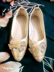Golden Bellies Shoe
