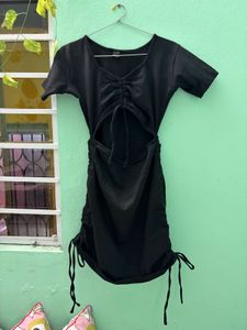 Black Cutout Mini Dress🫶🏻 ( bust 36,40)