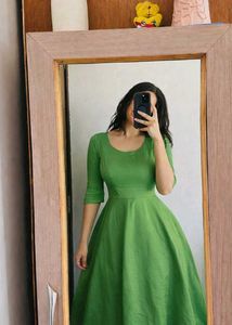 Elegant Green Party Dress