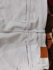 light peach Button-Down Jeans