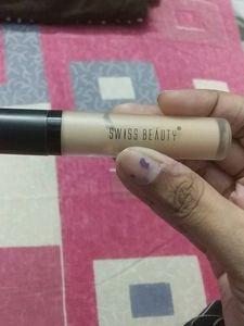 Swiss Beauty Liquid Concealer