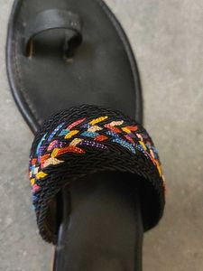 Women flat sandal