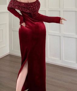Elegant Velvet Off-Shoulder Dress