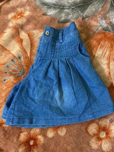 Divider Skirt (short)