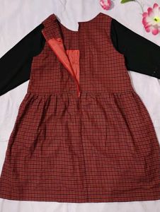 Girls Plaid Dress with Sleeves(Bust-32)