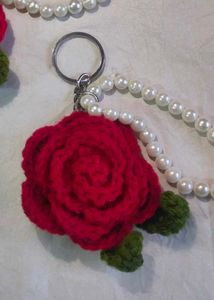 CROCHET ROSE KEYCHAIN