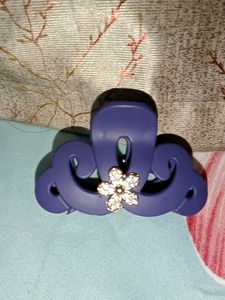 Flower Hair Claw Clip, black sponge volume inserts