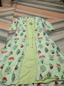 ETHNIC LONG KURTI WITH SHRUG