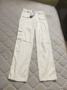 Front pocket Ruched Knee cargos Jeans