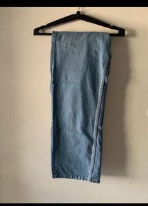 Light Wash Jeans