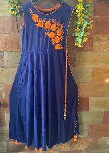 ✨One Side Open Dori💙 Embroidered Kurta