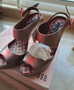 FLASH SALE Melissa Brand New Heels Printed