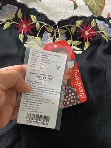 New With Tags Top From Dressberry
