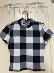 SHEIN Black And White Plaid Short Sleeve Top With High Neck Size S
