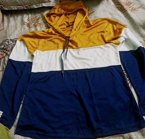 Hoodie Top (NEW)