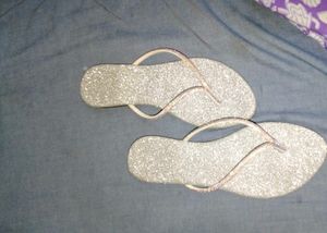 Pinterestey Glitterey New Slipper 🌸