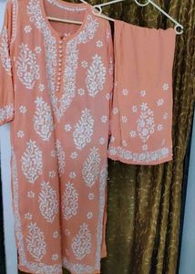 Lucknowi Suits