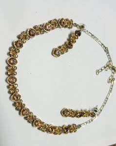 golden colour beautiful pearl