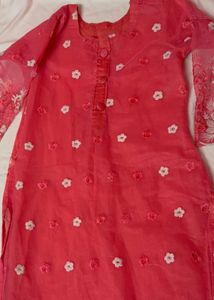 Pink Floral Embroidered Kurta UNUSED