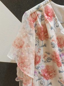 Floral Ruffle Sleeve Top