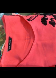 Red And Black Flower Print Kurta