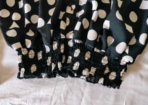 Funky Geometric Print Crop Top