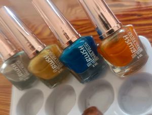 COMBO NAIL PAINT SET