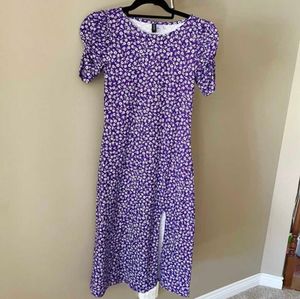 🎁Buy One Get 1 Free 🎁H&amp;M Floral Midi Dre