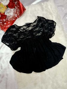 🖤Forever 21 Croptop🖤