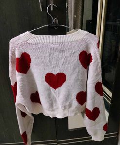 SALE ⁉️URBANIC HEART PRINT PINTERESTY CARDIGAN🌷🎀