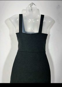 Chic Black Dress