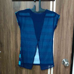 🛍️ Blue &amp; Turquoise Striped Tee ⭐⭐⭐⭐⭐