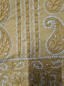 Elegant Embroidered Kurti