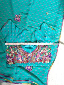 saree with blouse