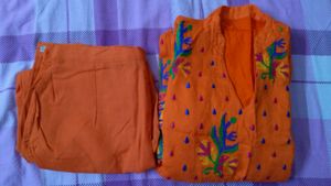 Embroidered kurta with pants