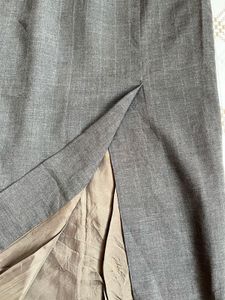 grey long skirt