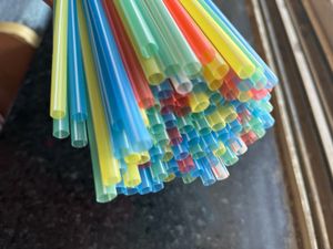 Plastic Straws 🥤🧃
